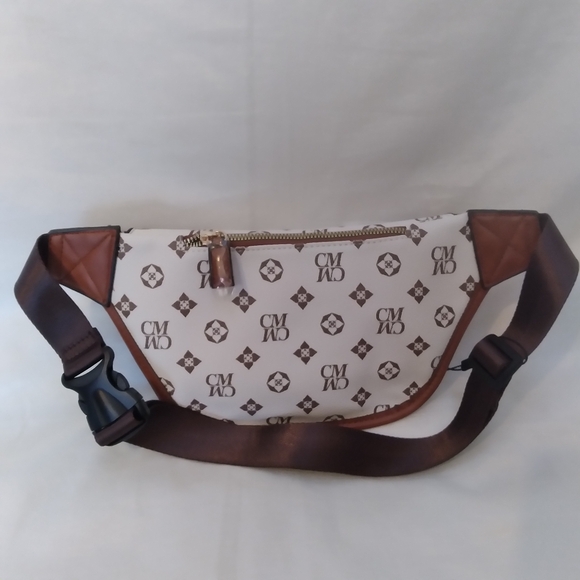New White Brown Crossbody Bag | Fanny Bag| Belt Bag | Sling Bag| Queen Bee Strap - Picture 5 of 6